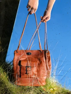 Le1950 - Light Brown
