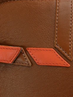 LeCitadin - Light Brown Orange