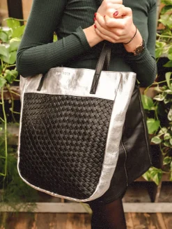 LeComplice - Silver / Black