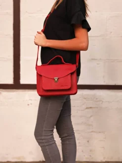 Mademoiselle George - Carmine Red