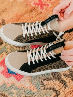 PM001 - Khaki Leopard