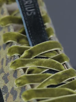 PM001 - Khaki Leopard