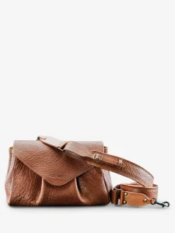 Suzon M - Light Brown