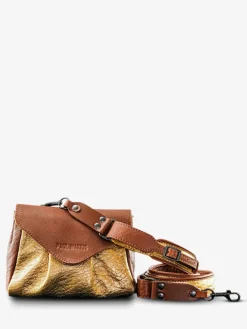 Suzon S - Light Brown Gold